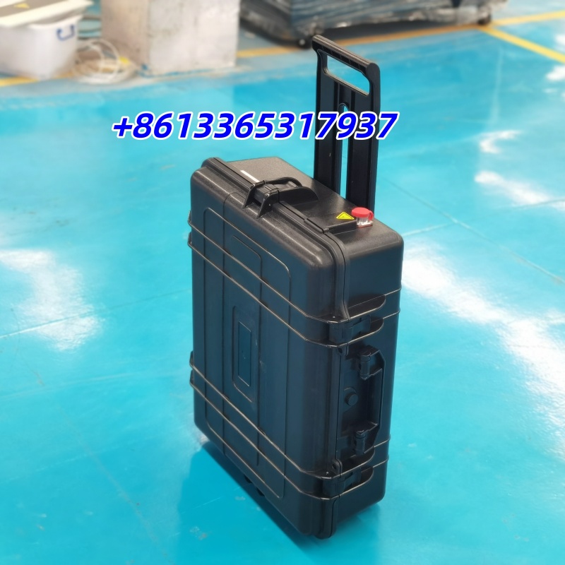 Portable 100w 200w 300w Laser  - Industrial Laser Rust Removal Machine 评论和价格