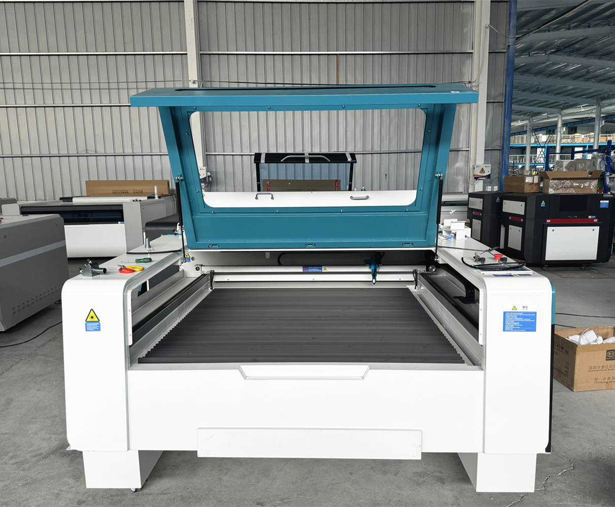 1610 1390 CO2 Laser Engraver C - Industrial Laser Fabric Cutting Machine 评论和价格