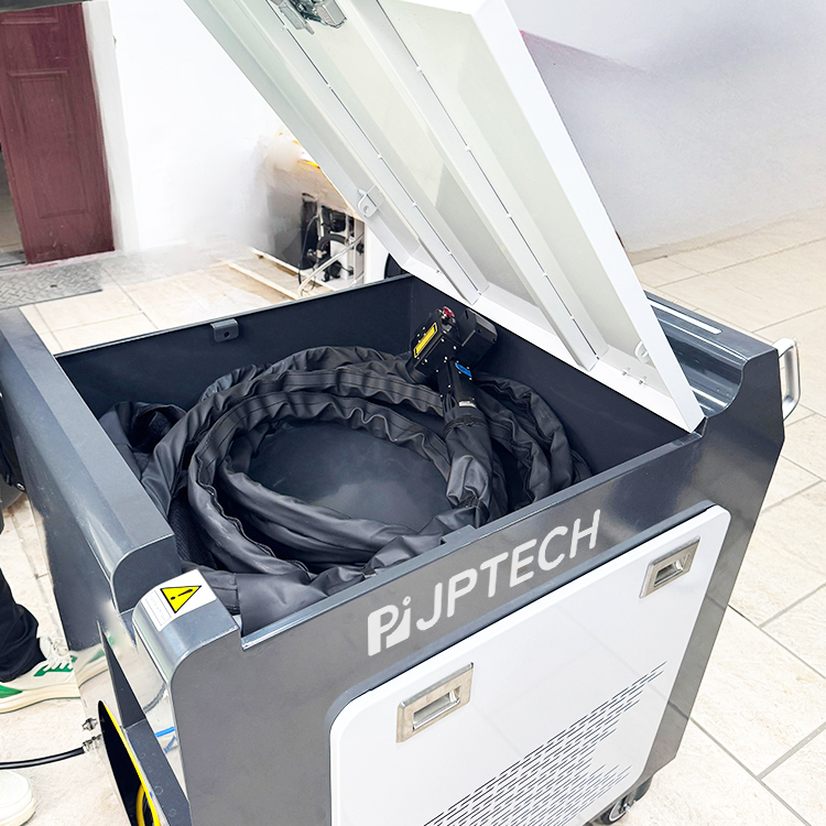 Factory Price 500W 1000W Pulse - Industrial Laser Rust Removal Machine 评论和价格